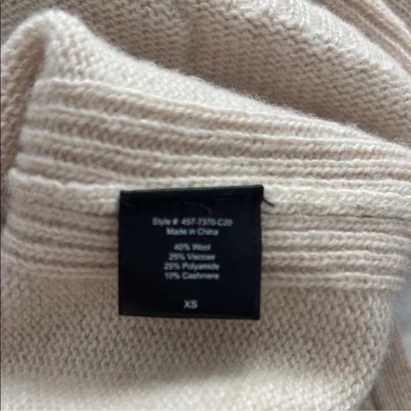 Jenni Kayne Women's Cream/beige button down Sweater cardigan
